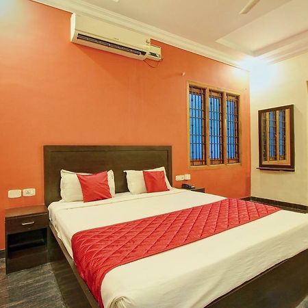 Oyo 7355 Covinille Bed & Breakfast Madurai Exterior photo