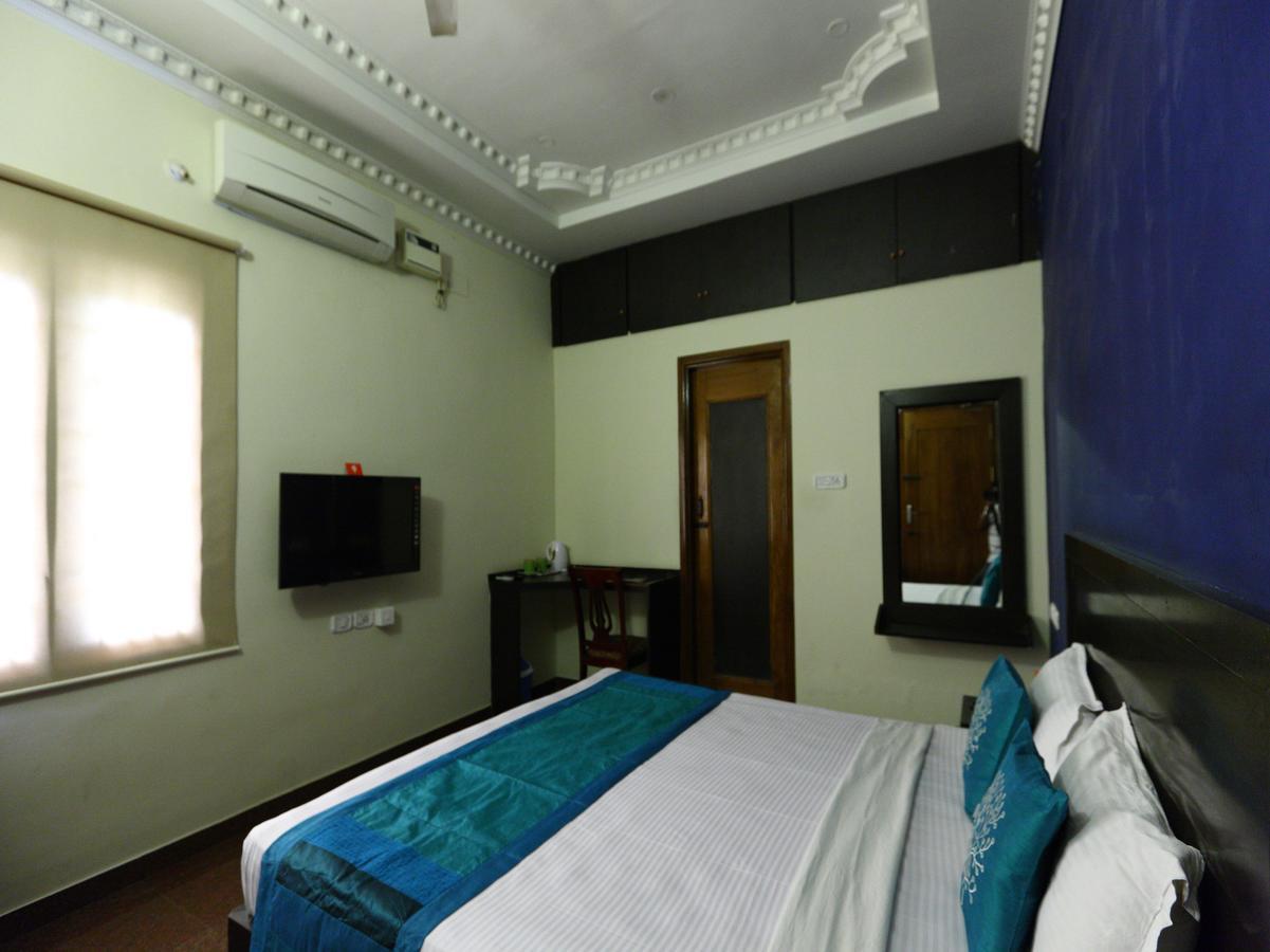 Oyo 7355 Covinille Bed & Breakfast Madurai Exterior photo