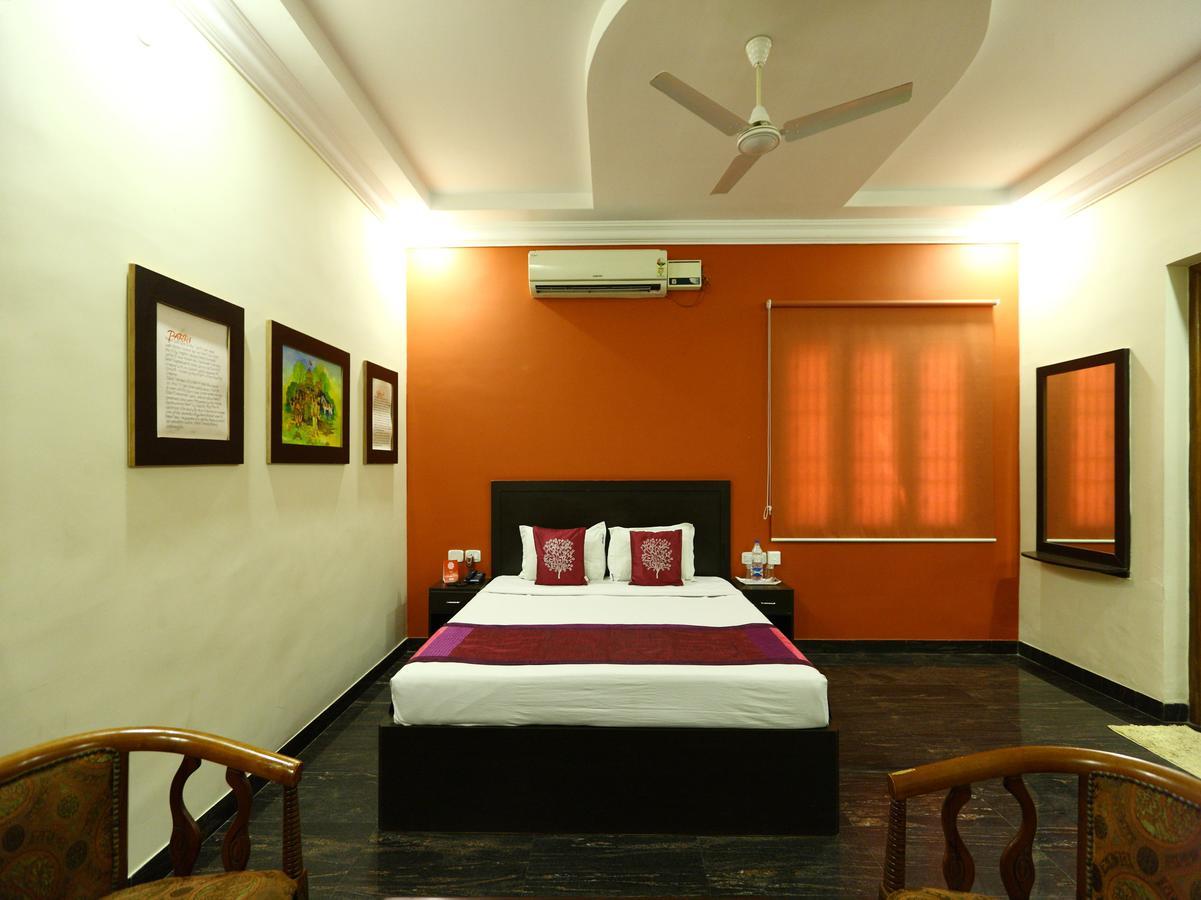 Oyo 7355 Covinille Bed & Breakfast Madurai Exterior photo