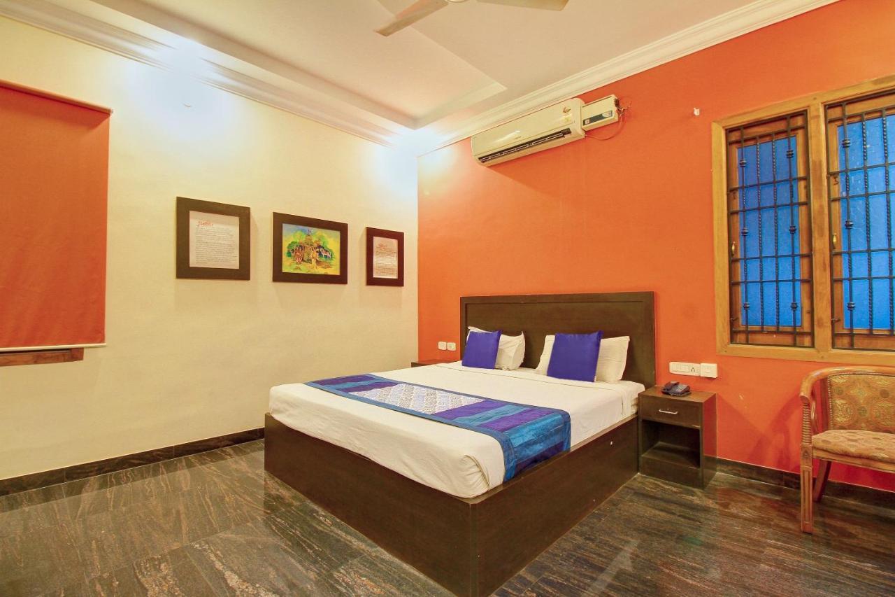 Oyo 7355 Covinille Bed & Breakfast Madurai Exterior photo