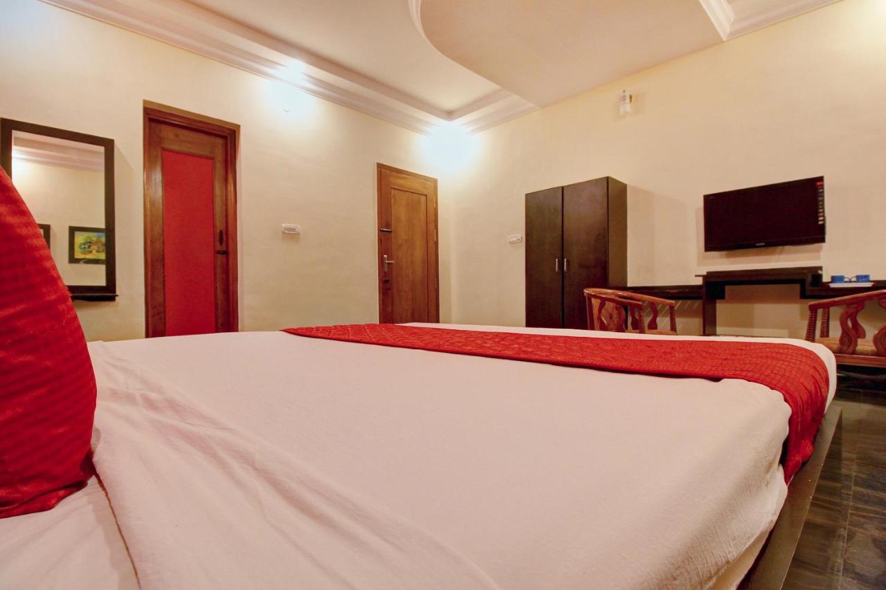 Oyo 7355 Covinille Bed & Breakfast Madurai Exterior photo